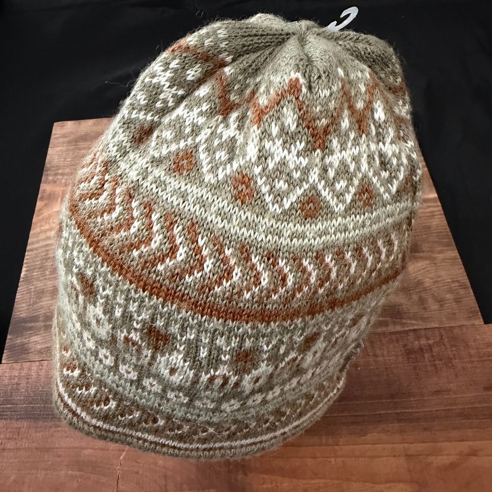 Columbia Unisex Fair Isle Knit Beanie Fleece Lined Sage Green Rust O/S